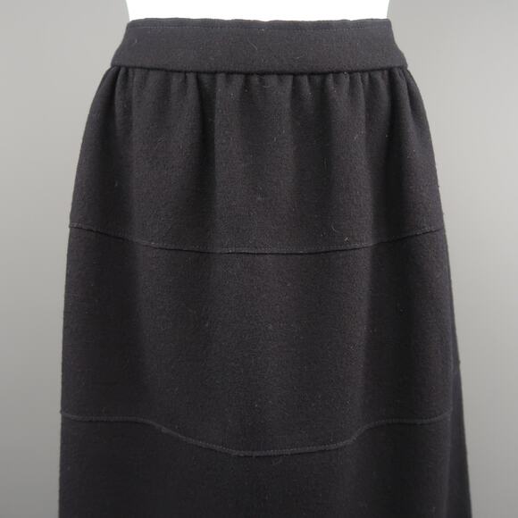 PRADA Size US 4 / IT 40 Black Virgin Wool Gathered Circle Skirt - Picture 2 of 5